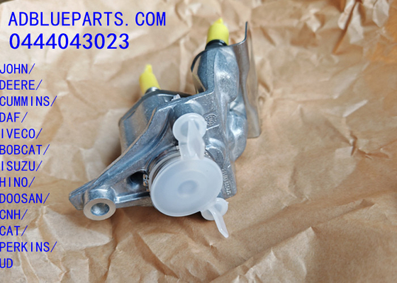 0444043023 OEM BOSCH DEF DOSAJING UNIT / UREA NOZZLE / DOSAJING MODULE 0444043023 Adblue Injector Nozzle JOHN DEERE CUMMINS DAF IVECO BOBCAT ISUZU HINO DOOSAN CNH PER CATKINS UD için dozlama nozel