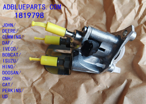 1819798 OEM BOSCH DEF DOSING UNIT / UREA NOZZLE / DOSING MODULE 1819798 Adblue Injector Nozzle JOHN DEERE CUMMINS DAF IVECO BOBCAT ISUZU HINO DOOSAN CNH CAT PERKINS UD için dozlama nozel