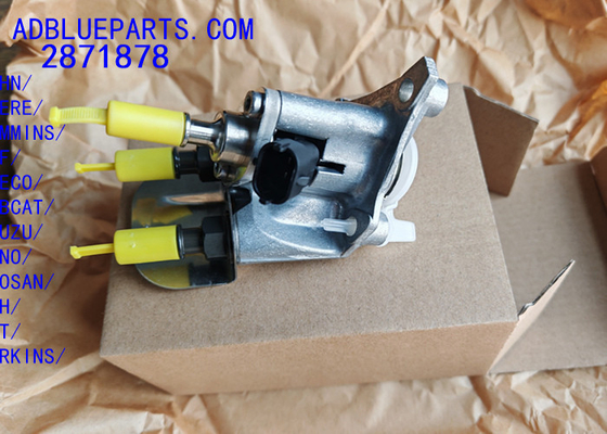 2871878 OEM BOSCH DEF DOSING UNIT / UREA NOZZLE / DOSING MODULE 2871878 Adblue Injector Nozzle JOHN DEERE CUMMINS DAF IVECO BOBCAT ISUZU HINO DOOSAN CNH CAT PERKINS UD için dozlama nozel