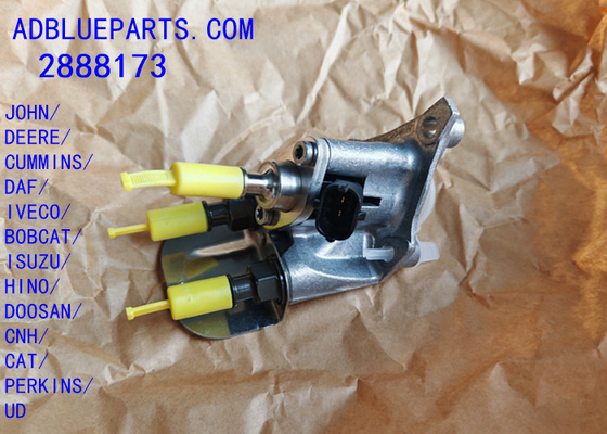 2888173 OEM BOSCH DEF DOSING UNIT / UREA NOZZLE / DOSING MODULE 2888173 Adblue Injector Nozzle JOHN DEERE CUMMINS DAF IVECO BOBCAT ISUZU HINO DOOSAN CNH CAT PERKINS UD için dozlama nozel