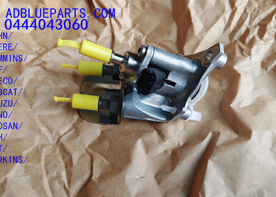 0444043060 OEM BOSCH DEF DOSAJING UNIT / UREA NOZZLE / DOSAJING MODULE 0444043060 Adblue Injector Nozzle JOHN DEERE CUMMINS DAF IVECO BOBCAT ISUZU HINO DOOSAN CNH PER CATKINS UD için dozlama nozel