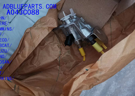 A043C088 OEM BOSCH DEF Dozing UNIT / UREA NOZZLE / DOZING MODULE A043C088 Adblue Injector Nozzle JOHN DEERE CUMMINS DAF IVECO BOBCAT ISUZU HINO DOOSAN CNH PER CATKINS UD için dozaj nozel
